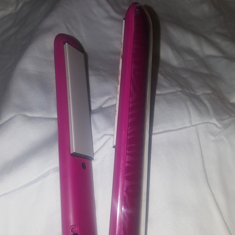 Straightener